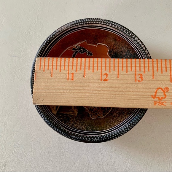 Hand Carved Animal Print Decorative Bowl With Sandstone Eggs Kenya - Picture 3 of 9